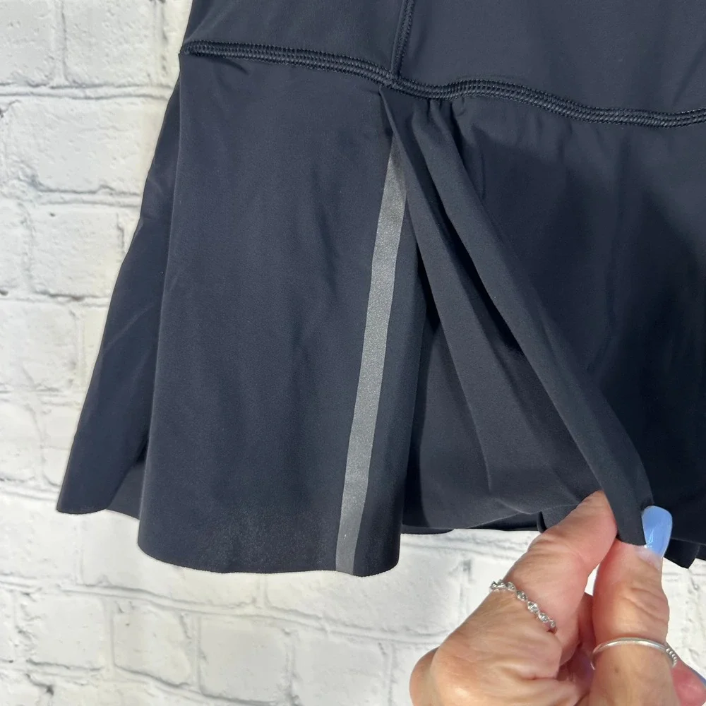 Lululemon Pace Rival Skirt Black Pleated Athletic Tennis Skort Womens Size 4